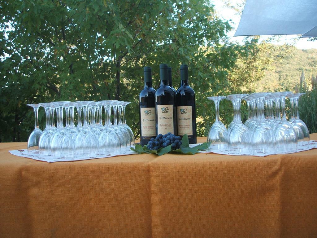 La Colombarola Agriturismo Farneto المظهر الخارجي الصورة